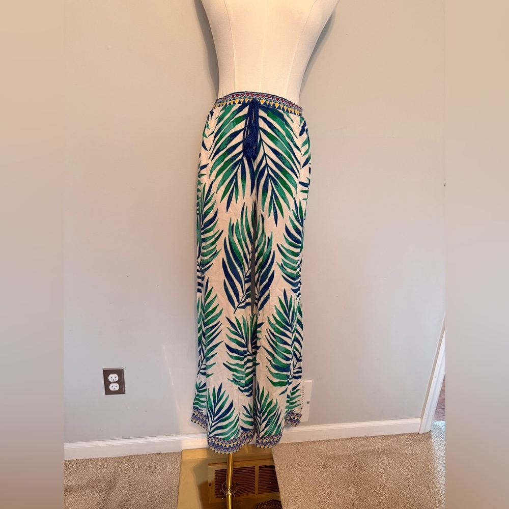 Women’s Green Leaf Print Wide Leg Pants